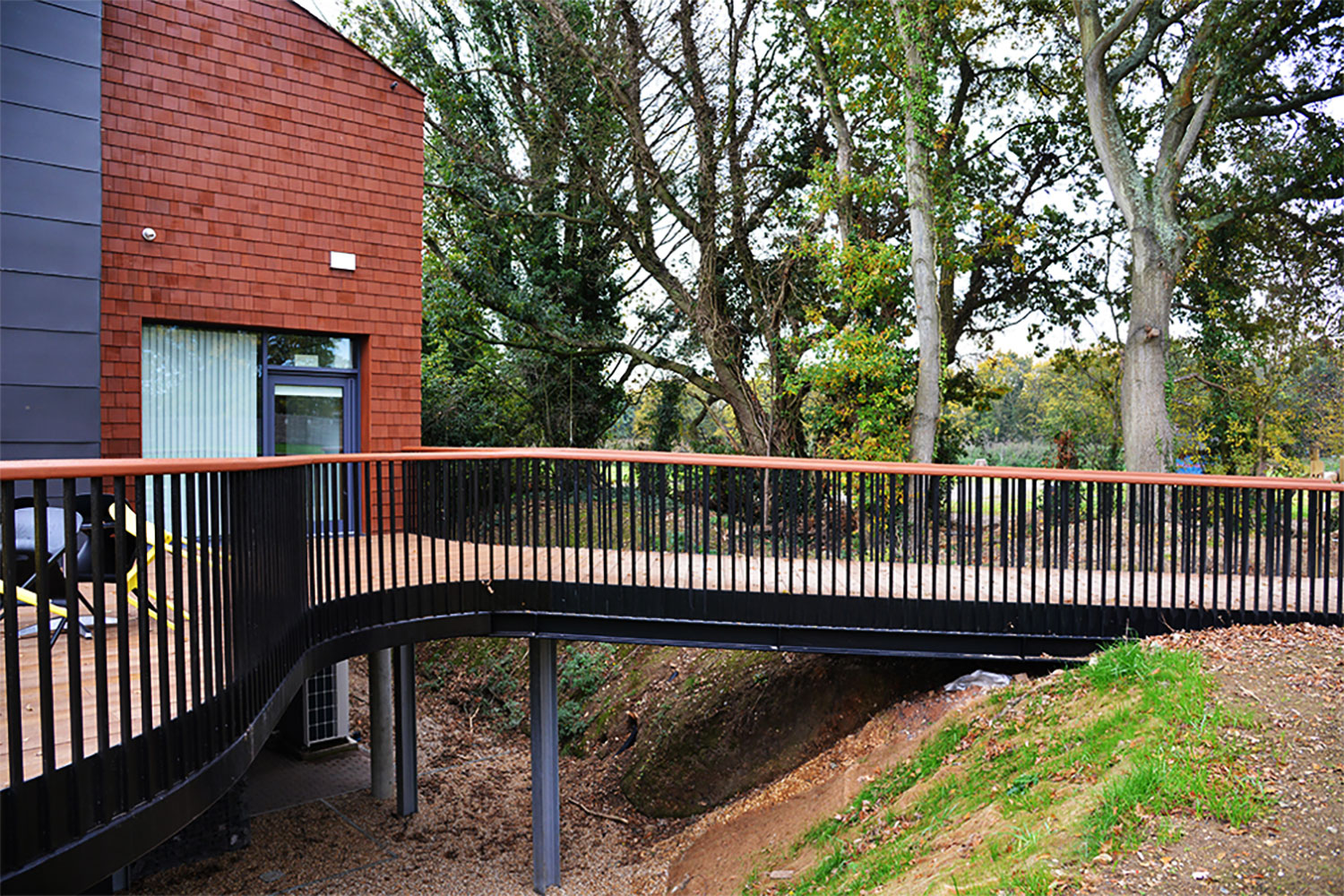 Aldingbourne County Centre | Composites FRP Bridges | Beaver Bridges